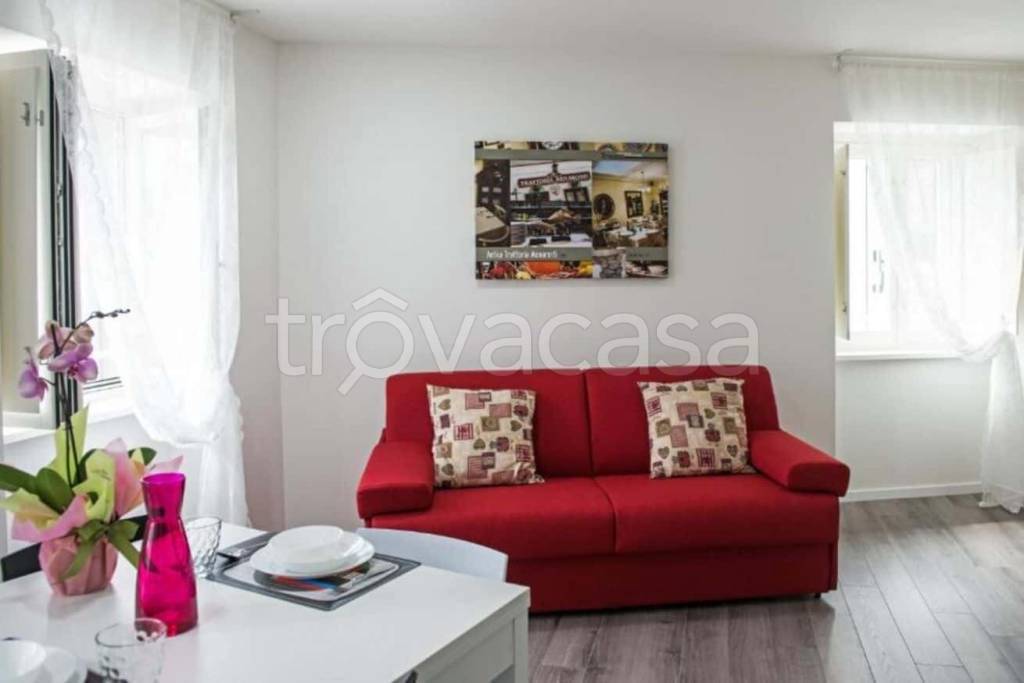 appartamento in affitto a Trieste in zona Borgo Teresiano