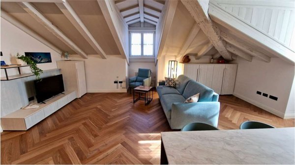 appartamento in affitto a Trieste in zona Città Vecchia