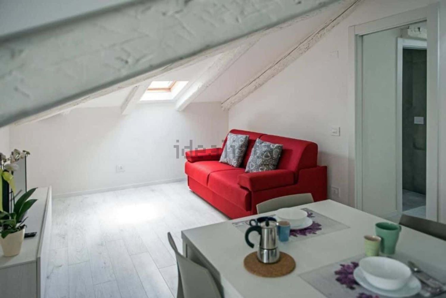 appartamento in affitto a Trieste in zona Borgo Teresiano