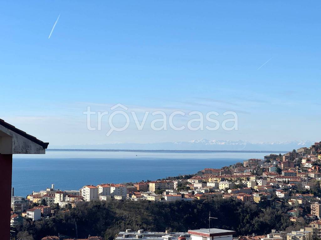 appartamento in affitto a Trieste in zona Roiano