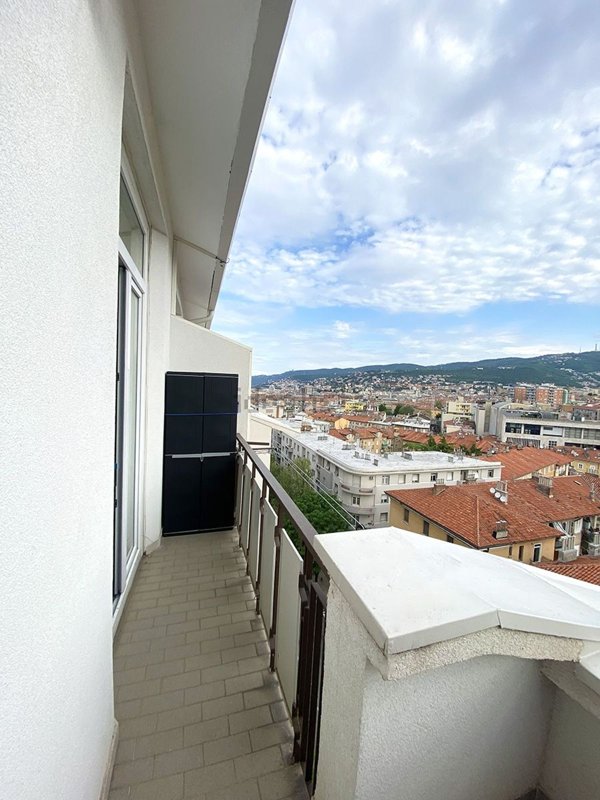 appartamento in affitto a Trieste in zona San Giacomo