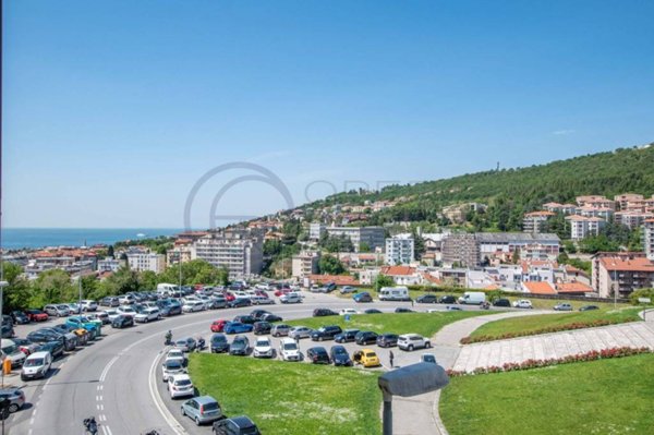 appartamento in affitto a Trieste in zona Cologna