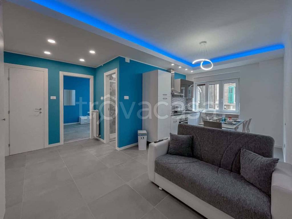 appartamento in affitto a Trieste in zona Miramare