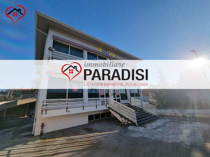 negozio in affitto a Trieste in zona Borgo San Sergio