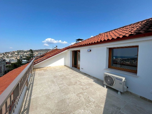 appartamento in affitto a Trieste in zona Chiadino