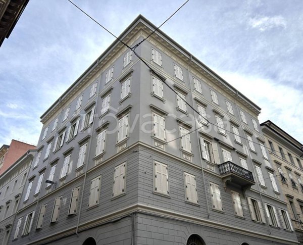 appartamento in affitto a Trieste in zona Borgo Teresiano