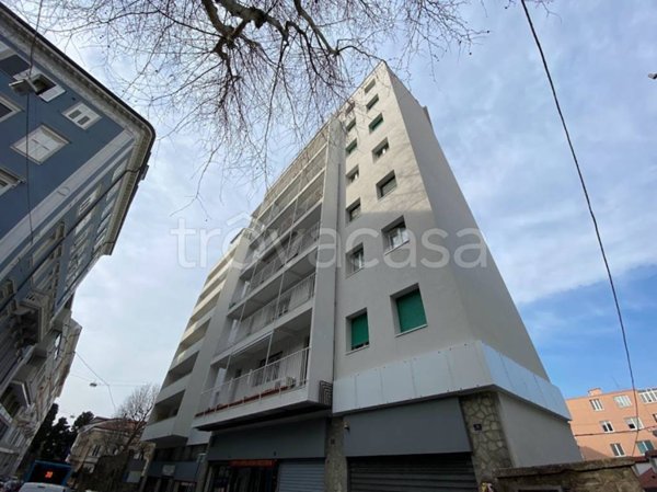 appartamento in affitto a Trieste in zona Città Vecchia