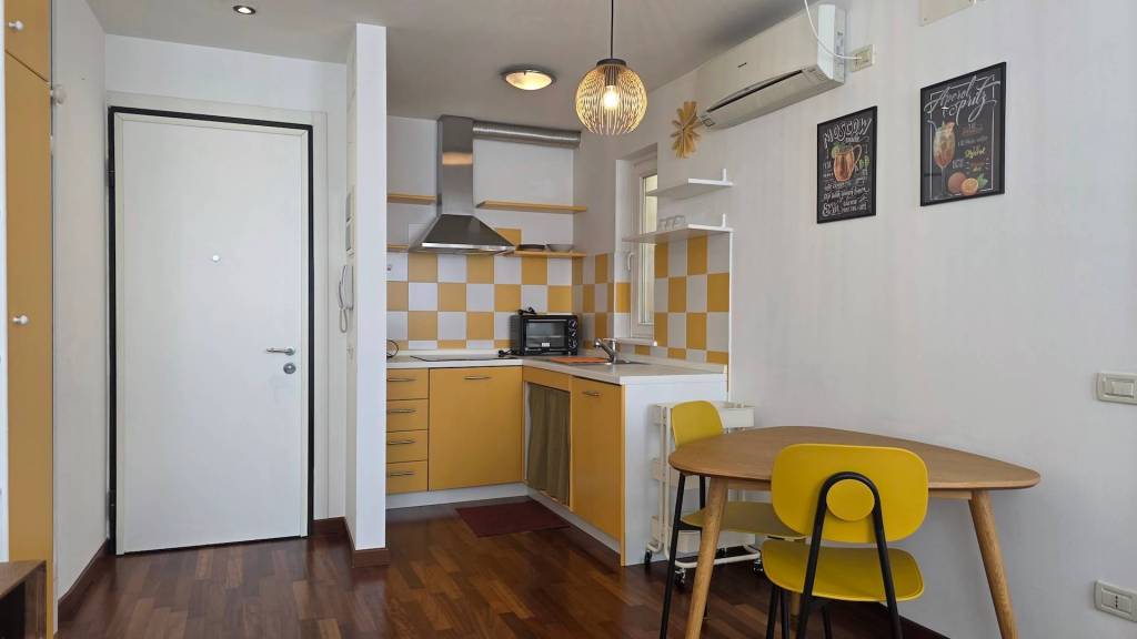 appartamento in affitto a Trieste in zona Città Vecchia