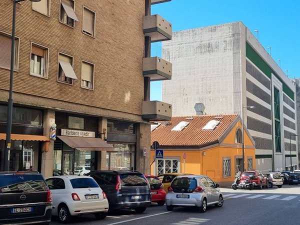 negozio in affitto a Trieste
