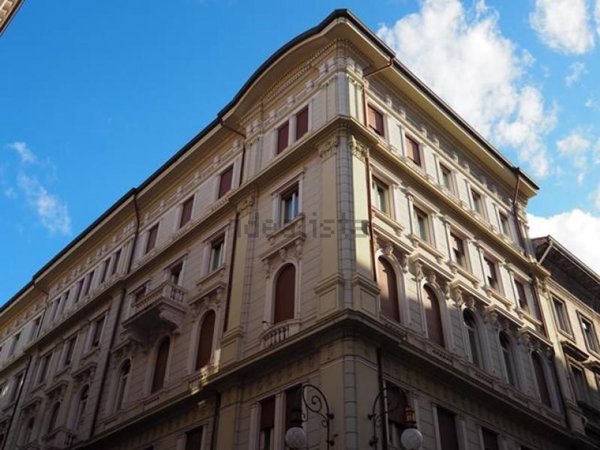 appartamento in affitto a Trieste in zona Borgo Teresiano