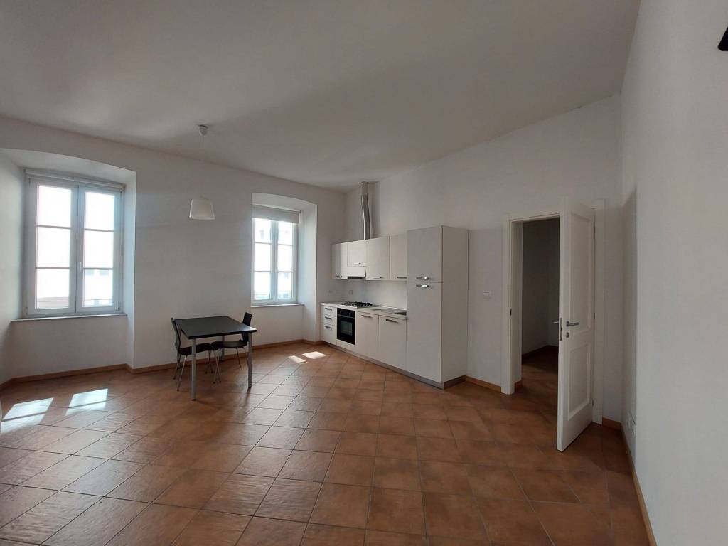 appartamento in affitto a Trieste in zona Città Vecchia