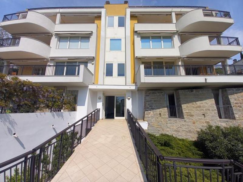 appartamento in affitto a Trieste in zona Barcola