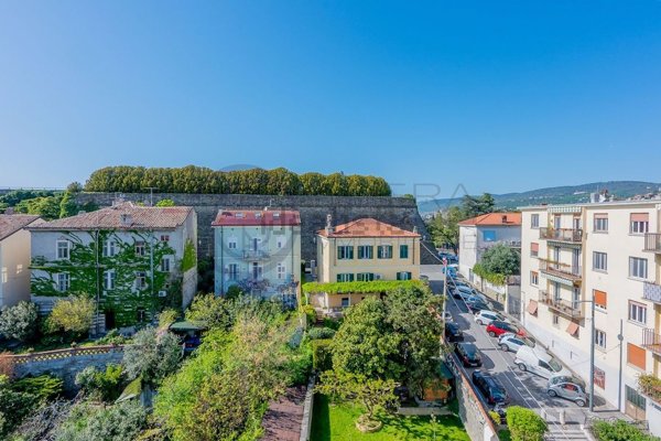 appartamento in affitto a Trieste in zona Barriera vecchia