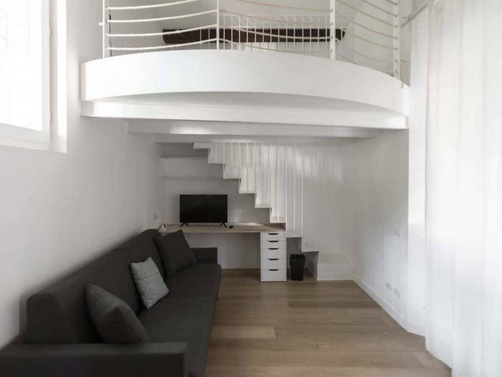 appartamento in affitto a Trieste in zona Borgo Teresiano