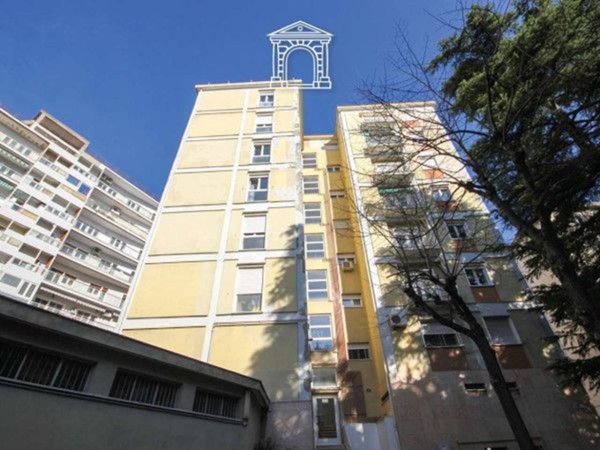 appartamento in affitto a Trieste in zona Campi Elisi