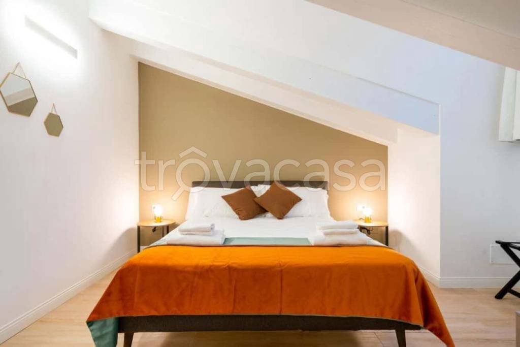 appartamento in affitto a Trieste in zona Borgo Teresiano