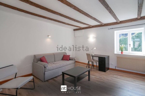 casa indipendente in affitto a Trieste in zona Opicina