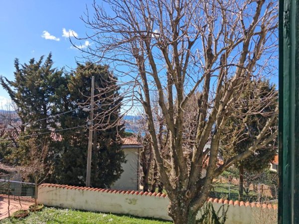 casa indipendente in affitto a Trieste in zona Scorcola