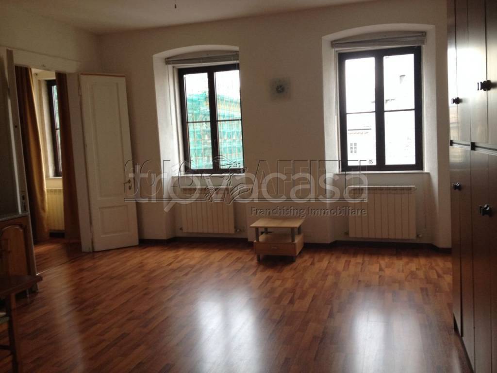 appartamento in affitto a Trieste in zona Borgo Teresiano