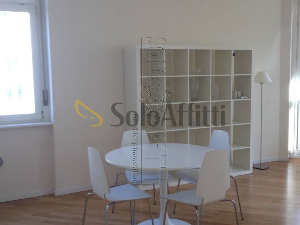 appartamento in affitto a Trieste in zona Cavana