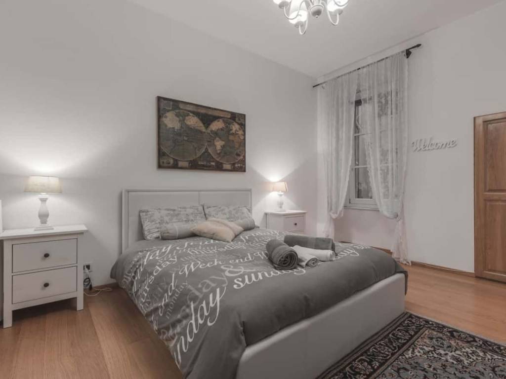 appartamento in affitto a Trieste in zona Miramare