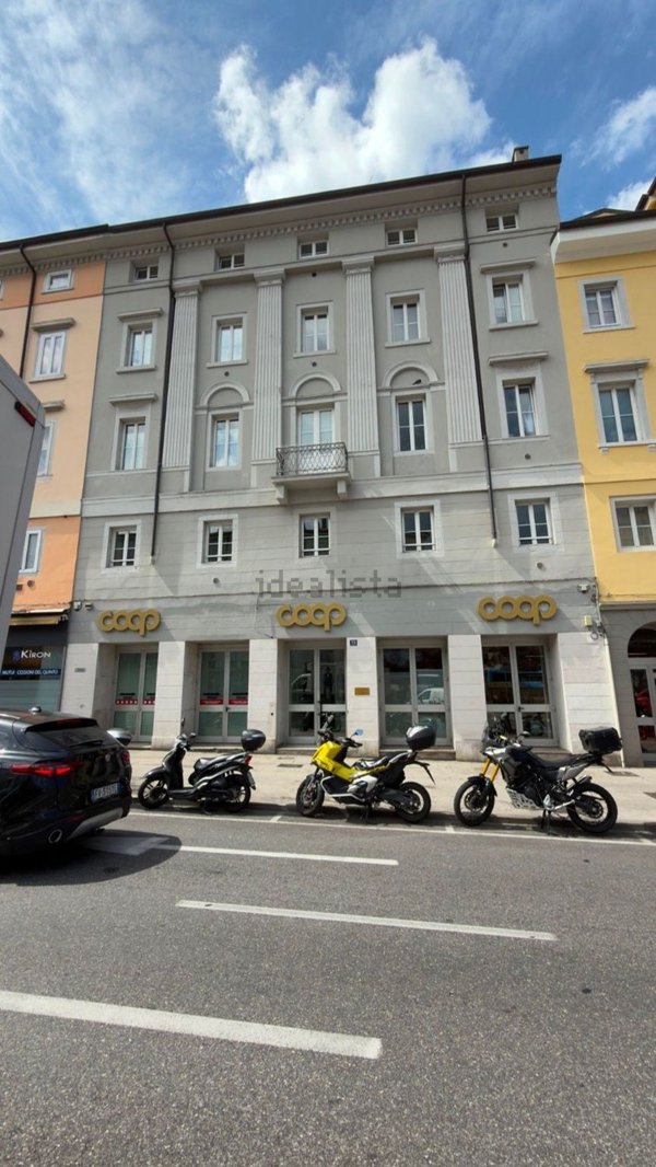 appartamento in affitto a Trieste in zona Barriera vecchia