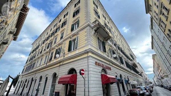 appartamento in affitto a Trieste in zona Città Vecchia