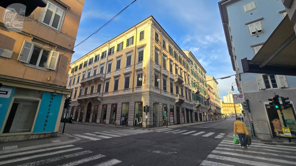 ufficio in affitto a Trieste in zona Borgo Teresiano