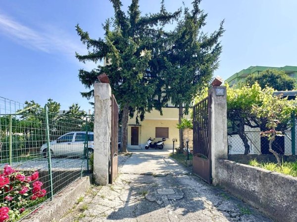 appartamento in affitto a Trieste in zona Valmaura