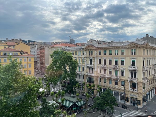 appartamento in affitto a Trieste in zona Barriera vecchia