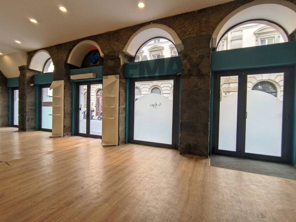 locale commerciale in affitto a Trieste