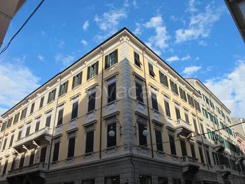 ufficio in affitto a Trieste in zona Borgo Teresiano
