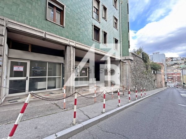 ufficio in affitto a Trieste in zona Gretta