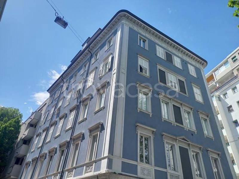 appartamento in affitto a Trieste in zona Città Vecchia