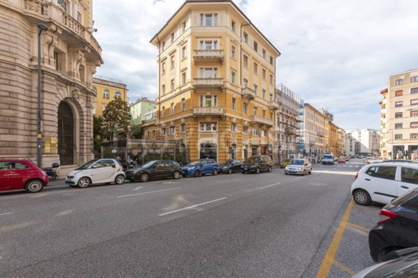 appartamento in affitto a Trieste in zona Borgo Teresiano