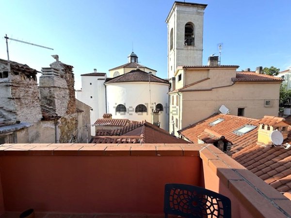 appartamento in affitto a Trieste in zona Città Vecchia
