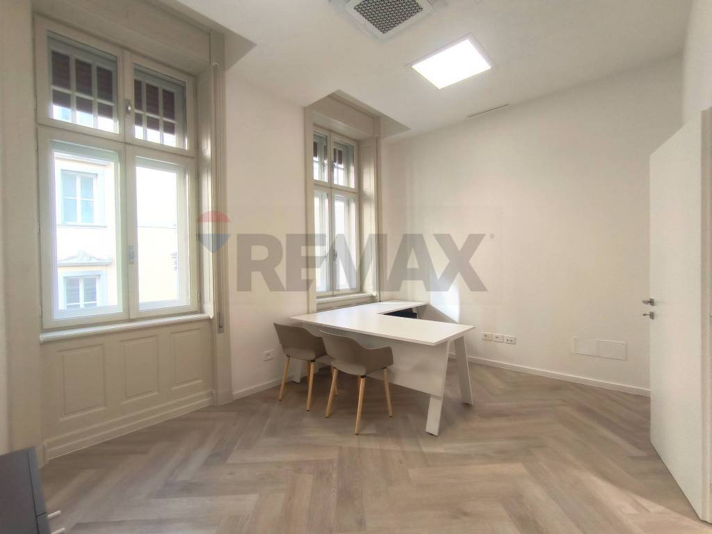 ufficio in affitto a Trieste in zona Borgo Teresiano