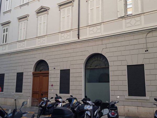 appartamento in affitto a Trieste in zona Borgo Teresiano