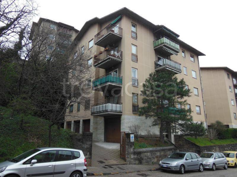 appartamento in affitto a Trieste in zona Rozzol