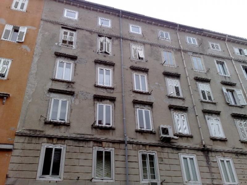 appartamento in affitto a Trieste in zona San Giacomo