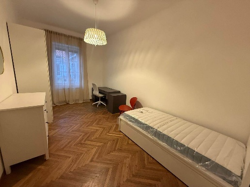 appartamento in affitto a Trieste in zona Borgo Teresiano