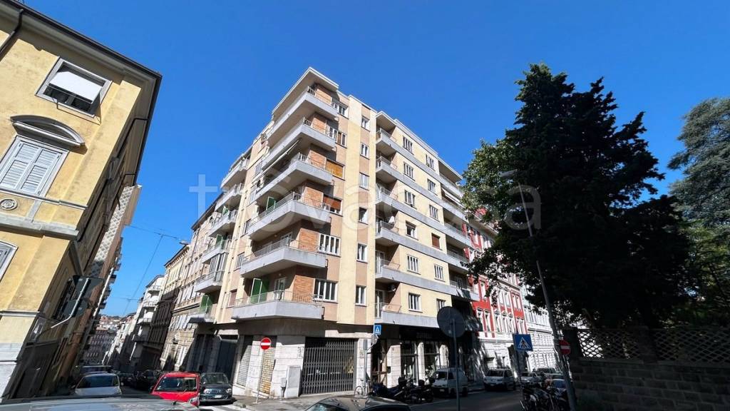 appartamento in affitto a Trieste in zona Chiadino