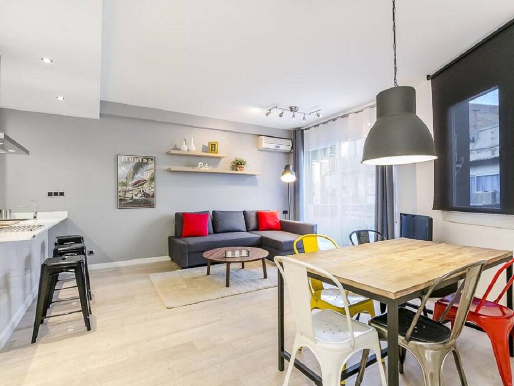 appartamento in affitto a Trieste in zona Città Nuova