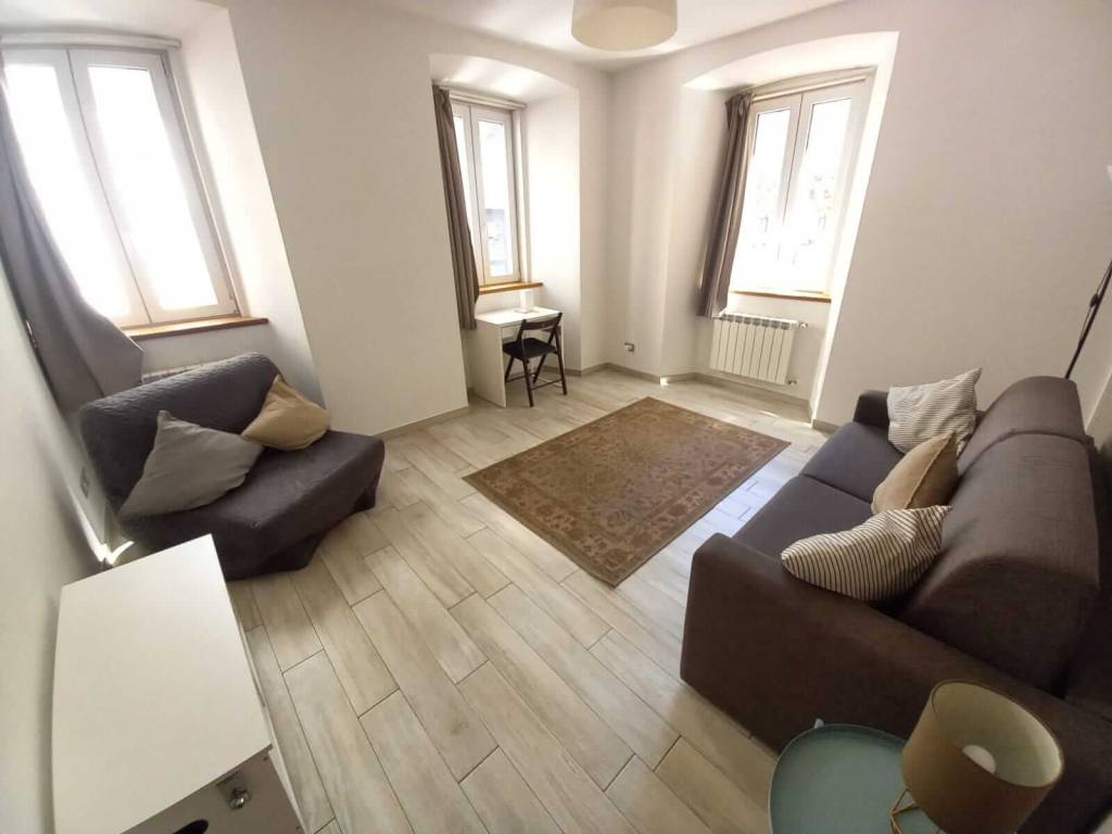 appartamento in affitto a Trieste in zona Borgo Teresiano