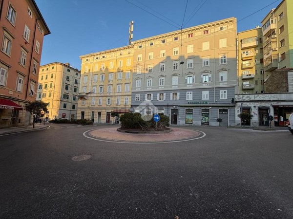ufficio in affitto a Trieste in zona San Giacomo