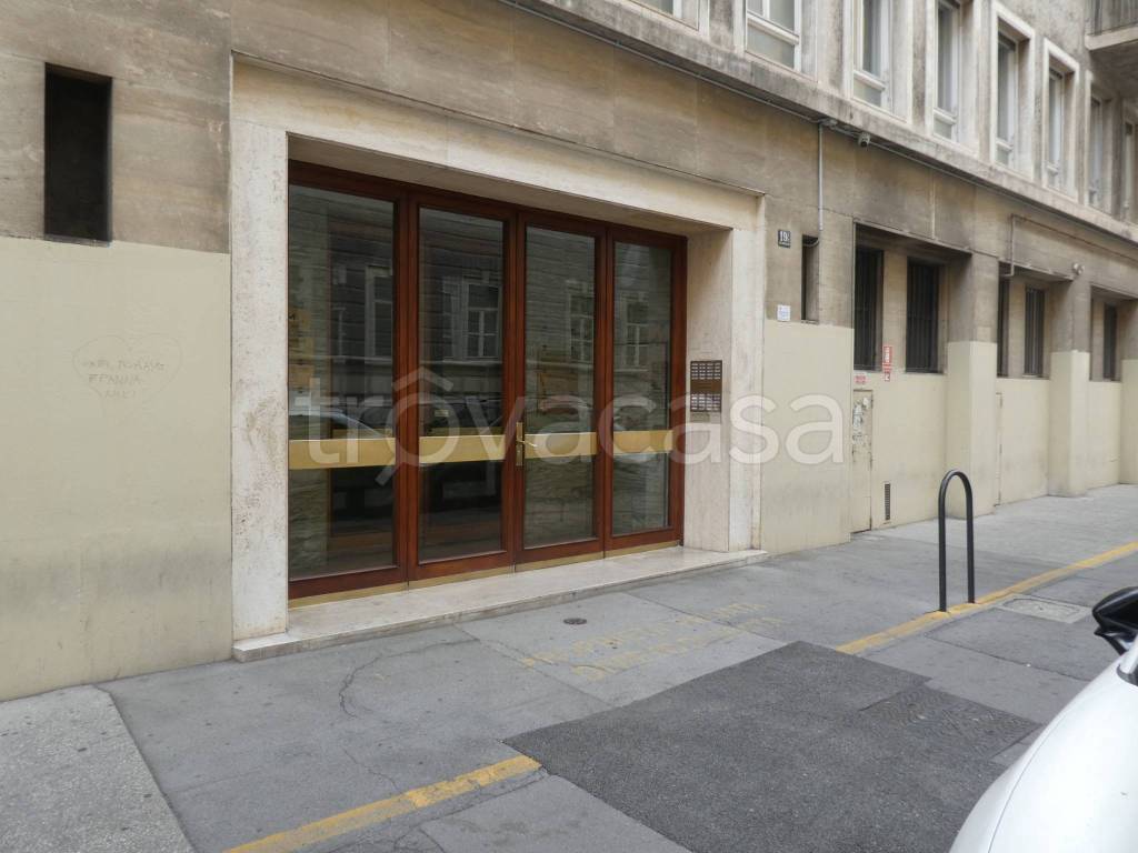 appartamento in affitto a Trieste in zona Città Vecchia