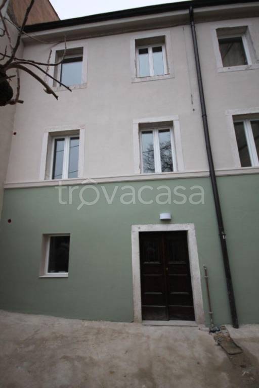 appartamento in affitto a Trieste in zona Roiano