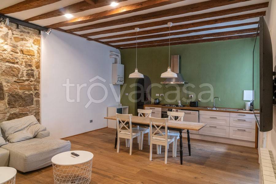 appartamento in affitto a Trieste in zona Borgo Giuseppino