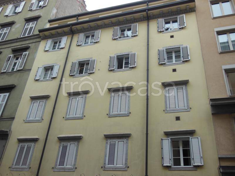 appartamento in affitto a Trieste in zona Borgo Teresiano
