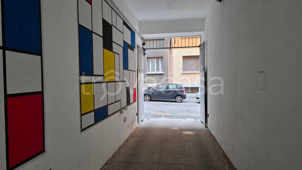 box auto in affitto a Trieste
